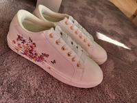 Sneaker/ Gr.41 / Weiß Blumenmuster Köln - Köln Brück Vorschau