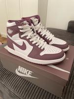 Air Jordan 1 High OG Muave Gr. 42 NEU Steele / Kray - Essen Freisenbruch Vorschau