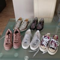 Snickers Turnschuhe 36 37 38 Converse Nordrhein-Westfalen - Kerpen Vorschau