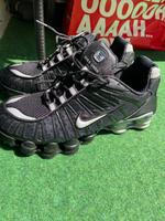 Nike Shox  Neu Gr.42 Berlin - Treptow Vorschau