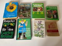 8 x Bücher Paket rund um Garten Pflanzen Obstbaumschnitt DDR Sachsen - Großhartmannsdorf Vorschau