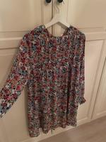 Kleid floral Blumen Orsay 38 Niedersachsen - Gifhorn Vorschau