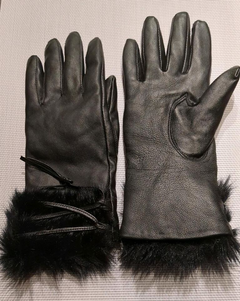 Damen Handschuhe Echt Leder mit Echten Fell in Nidderau