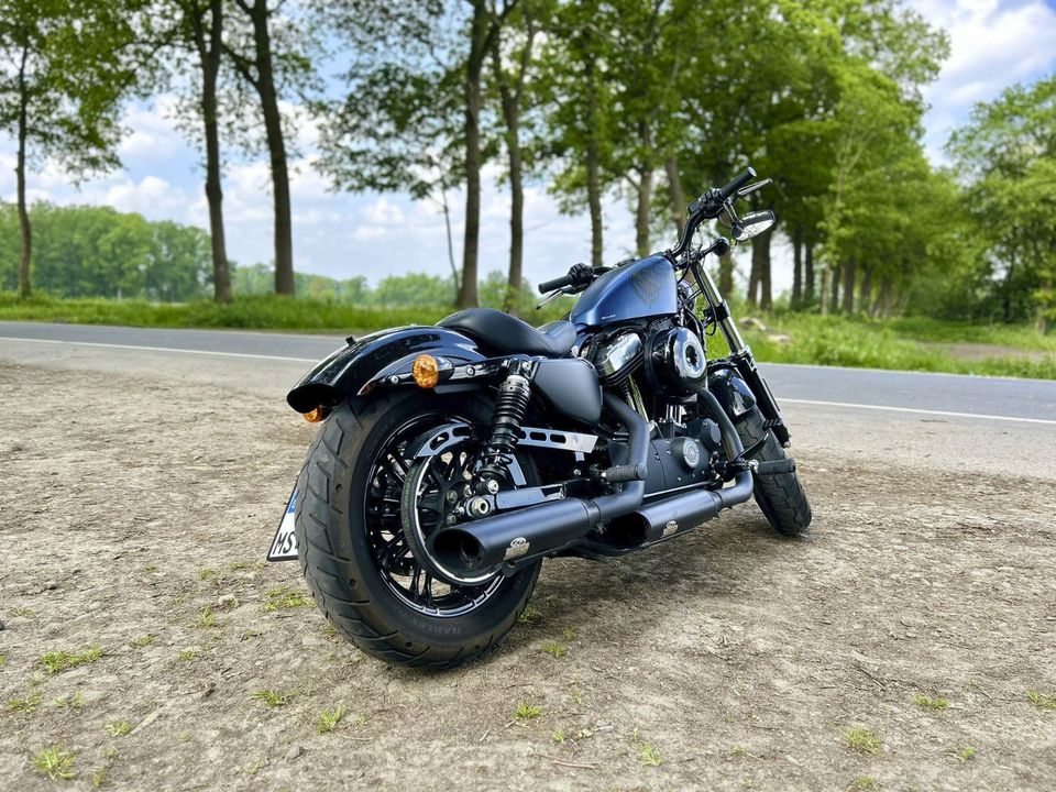 Harley-Davidson Forty Eight 115th Anniversary Legend Blue Denim in Wettringen