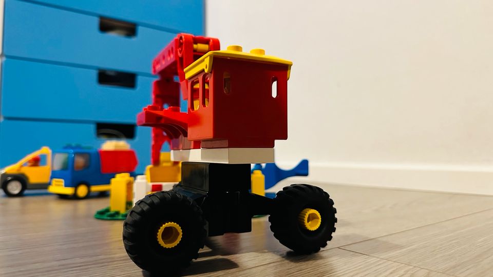 LEGO DUPLO Baustelle LKW Fahrzeuge Schaufel Bagger 30 Teile in Köln
