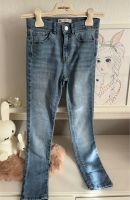 ❤️ tolle Jeans Hose Levi’s gr. 140 720 Hight rise super Skinny Bayern - Würzburg Vorschau