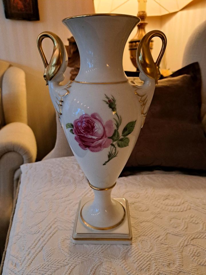 Kaiser Porzellan Vase in Düsseldorf