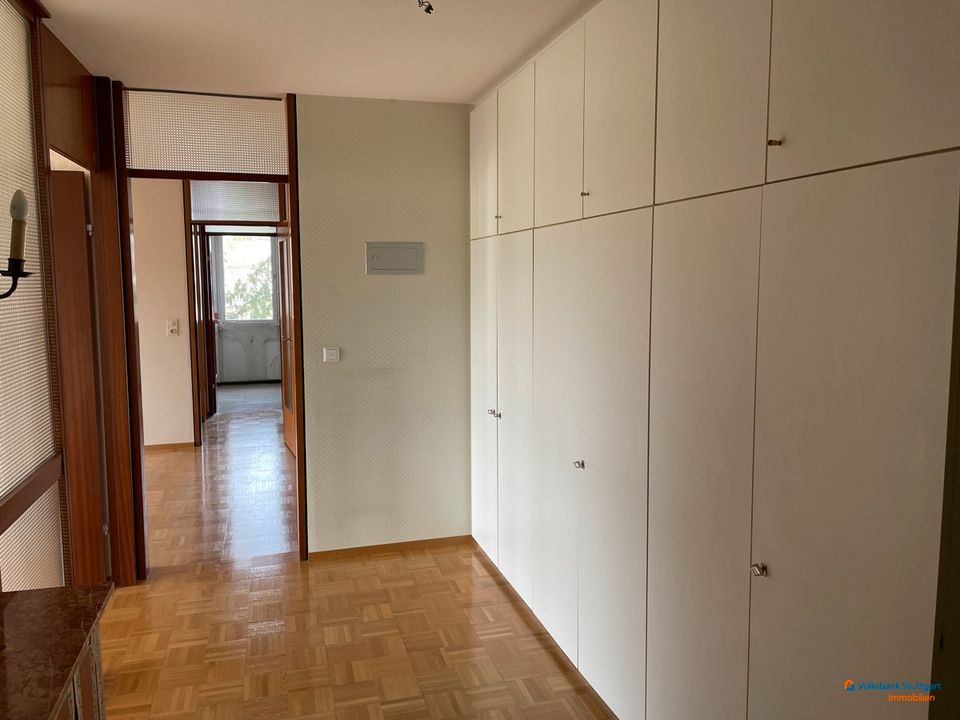 Großzügige 3,5-Zimmer-Wohnung in gepflegter Wohnanlage in Stuttgart