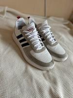 Herren Jungen Sneaker Adidas Größe 46 Sachsen-Anhalt - Stendal Vorschau