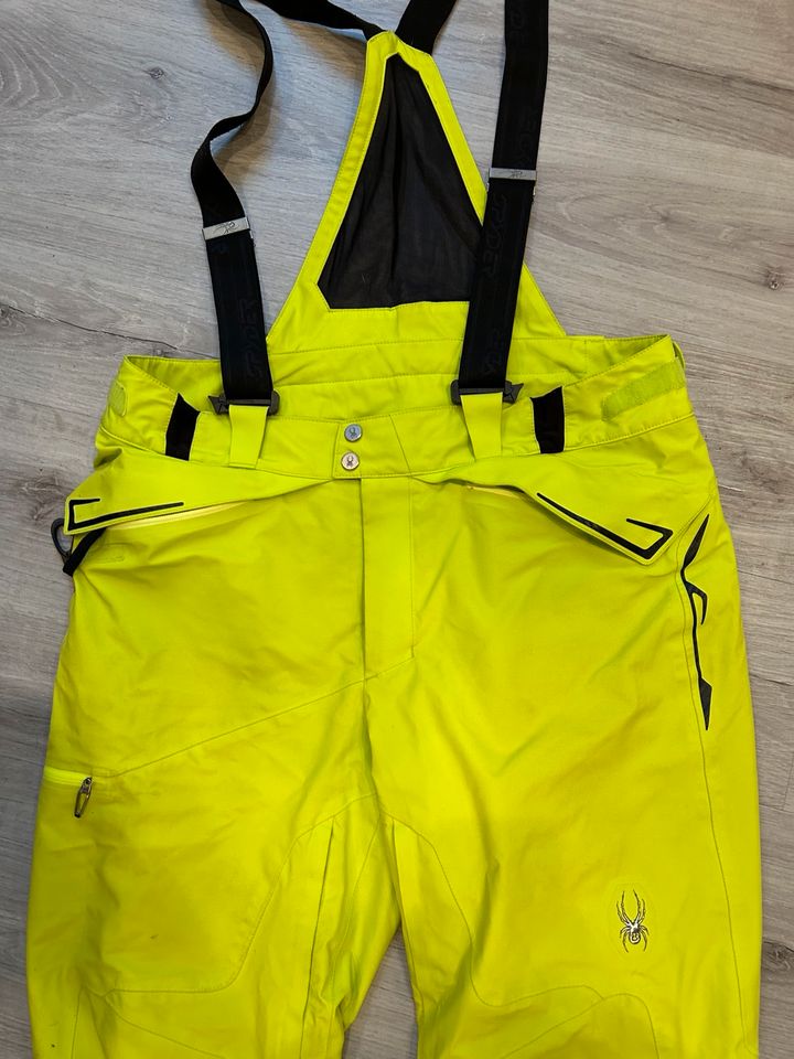 Spyder Skihose Gr. L in Delbrück