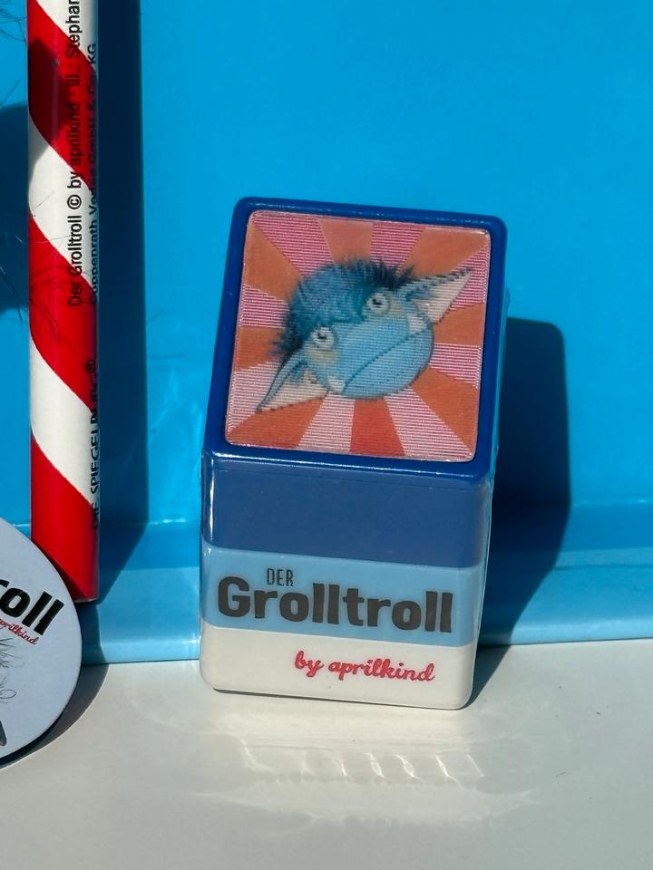 Grolltroll Set Schlüsselanhänger Bleistift Stempel  Schultüte in Köln