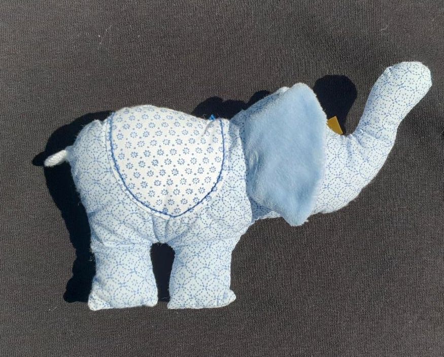 Original Steiff Rassel-Knister Elefanten in München
