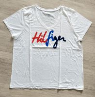 Tommy Hilfiger Basic Shirt XL/XXL tolles Design aus USA Hessen - Egelsbach Vorschau