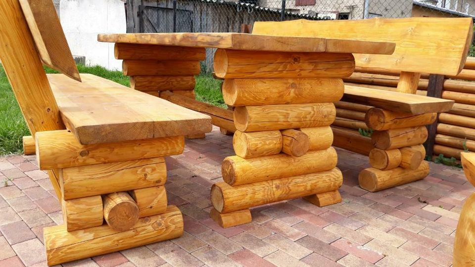 Rustikale Gartenmöbel , Sitzgruppe , Holz Massiv in Niedersachsen