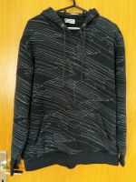 In Größe 48/50 Herren Kapuzen Sweatshirt schwarz-weiß gemustert Niedersachsen - Herzberg am Harz Vorschau