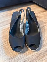 Tommy Hilfiger Keilsandalen Gr. 39 Nordrhein-Westfalen - Leverkusen Vorschau