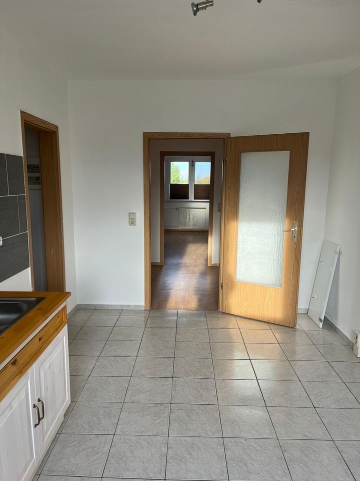 Helle 3R. Whg 85m² ab 12/2023 im EG zu vermieten! warm-Miete! in Friedland