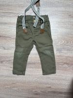 Jungen Jeanshose mit Hosenträgern Größe 86 C&A Niedersachsen - Melle Vorschau