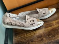 Cafenoir  Slipper  Ballerinas  Gr. 41  sommerlich  gepolstert Hessen - Heusenstamm Vorschau