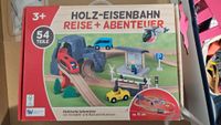 Holzeisenbahnset 57 Teile neu und originalverpackt Nordrhein-Westfalen - Voerde (Niederrhein) Vorschau