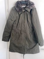 Jacke mit herausnehmbaren Inneren Grün 42 H&M Nordrhein-Westfalen - Krefeld Vorschau