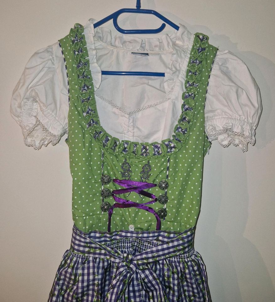 Esmara Dirndl Gr.34 in Rüsselsheim