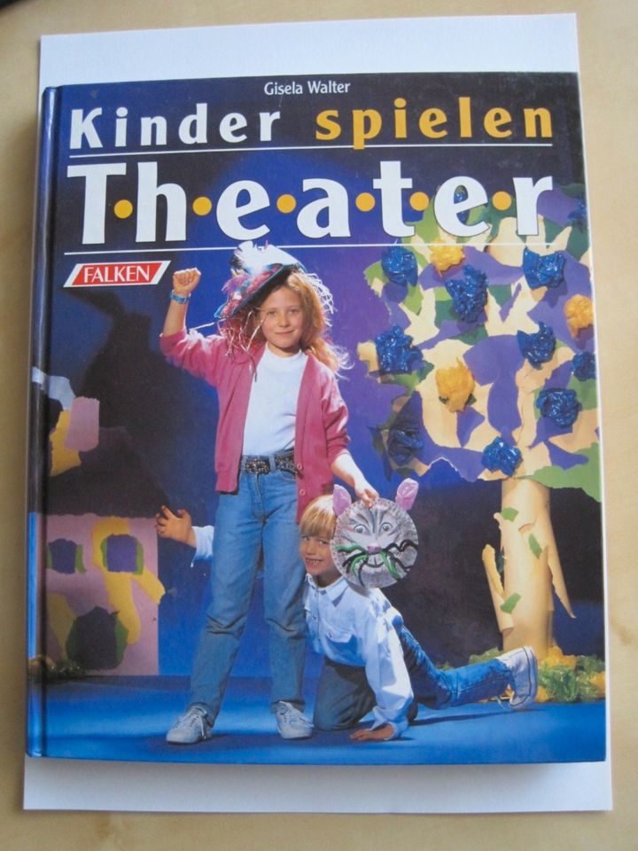 „Kinder spielen Theater“ von Gisela Walter, Buch in Salzkotten