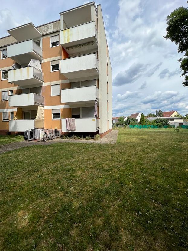 Drei Zimmerwohnung mit Balkon in Nürnberg für Kapitalanleger in Nürnberg (Mittelfr)