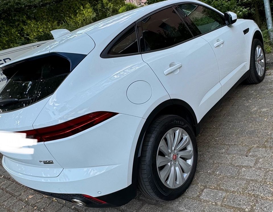 Original Jaguar E-Pace Felgen 19 Zoll Good Year Sommerreifen in Berlin