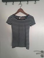 gestreiftes tshirt von H&M in Größe xs Rheinland-Pfalz - Oberwesel Vorschau