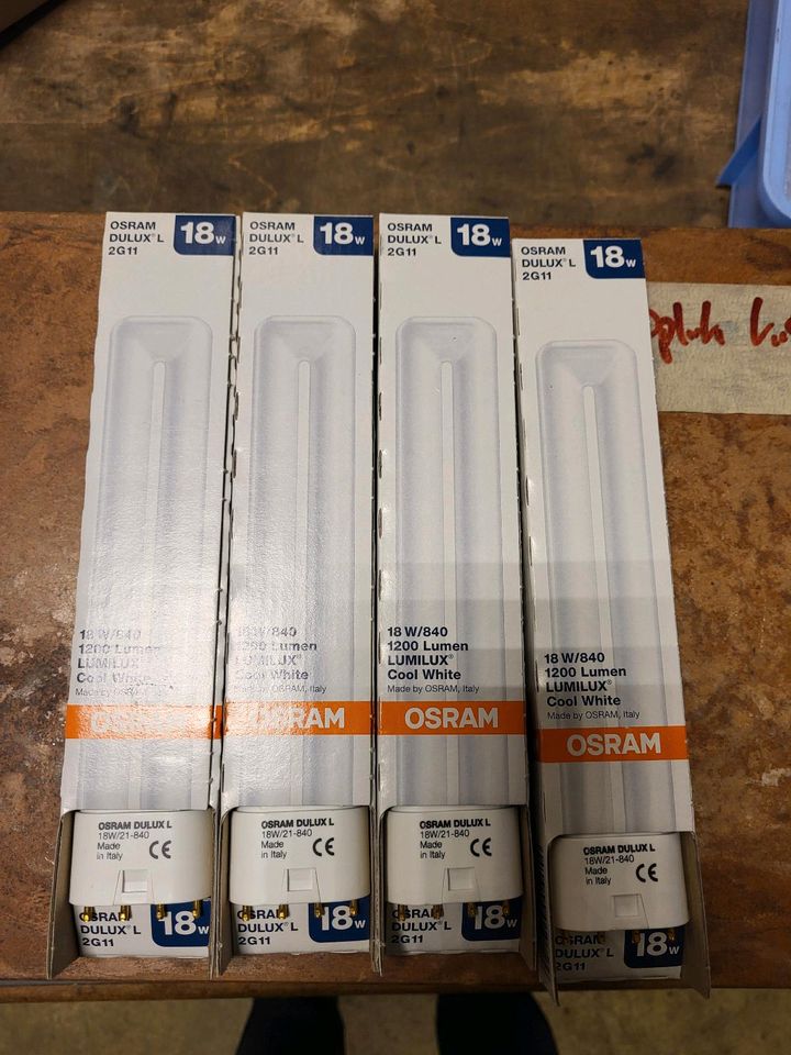 Osram dulux l 2g11 18w 940 lumilux in Hille