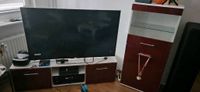 Anbauwand TV Board Vitrine weiß weinrot 5 teiliges Set Dresden - Gorbitz-Nord/Neu-Omsewitz Vorschau