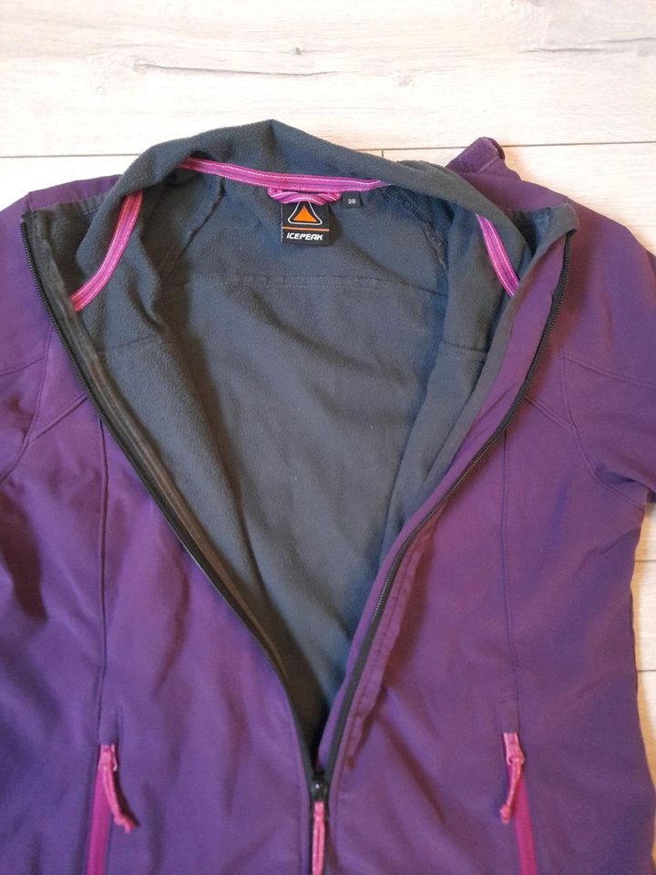 Softshelljacke lila gr. 38 in Kalbach