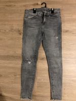 Vero Moda Jeans grau Größe M W28 L30 Hose Nordrhein-Westfalen - Dülmen Vorschau