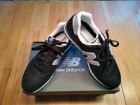New Balance Größe 41.5 schwarz /weiß Hessen - Eltville Vorschau
