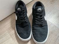Nike SB Gr. 43 schwarz Sachsen - Plauen Vorschau