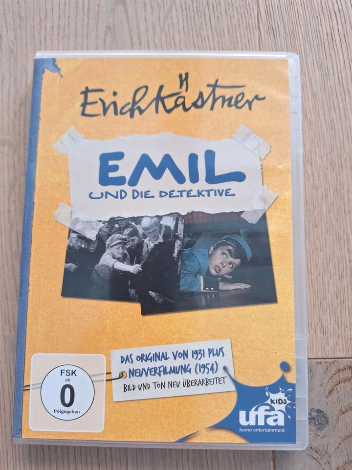 DVDs "Emil u. die Detektive,Pinocchio,Biene Maja,Happy Feet" in Wankendorf