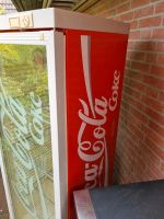 Coca-Cola Kühlschrank liebherr DEFEKT! Schleswig-Holstein - Rendsburg Vorschau