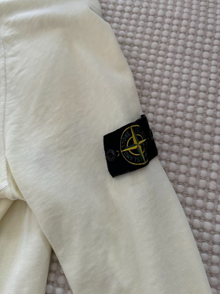 Stone Island Pullover in Düsseldorf