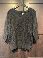 Gehäckeltes Oberteil Pullover Damen Gr. 40/42 schwarz Saarland - Schwalbach Vorschau