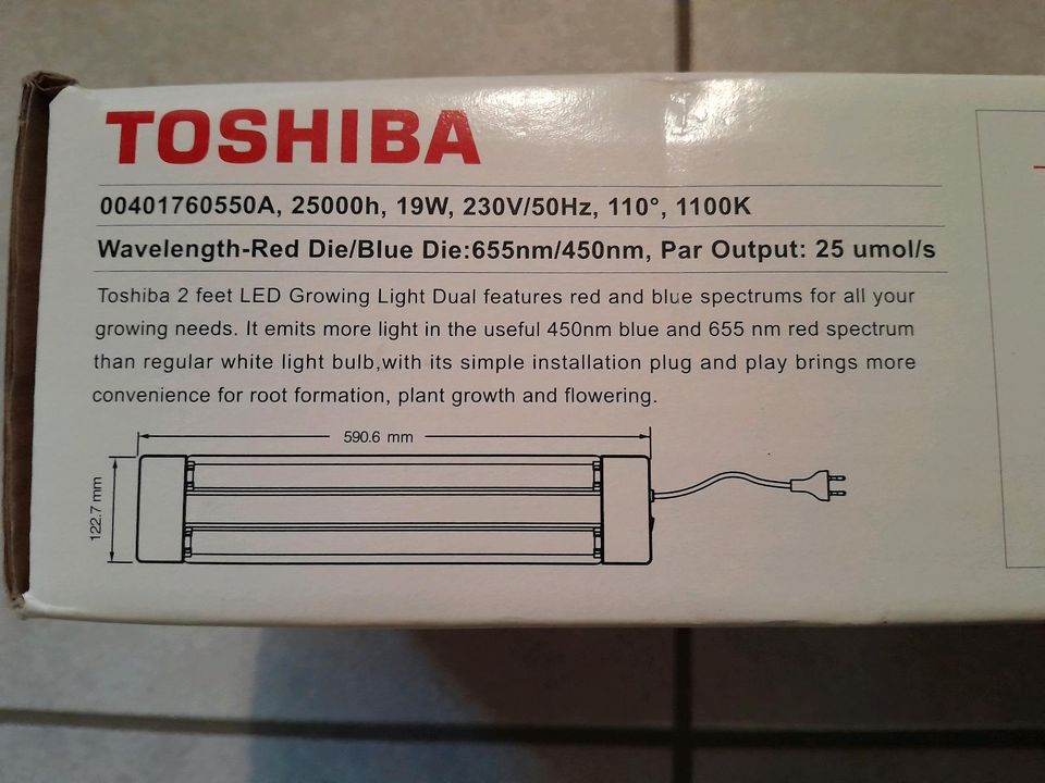 Anzuchtlampe LED von Toshiba  - rot und blau sektrum in Gleichen