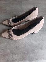 Tolle Marco Tozzi Pumps Taupe 37 Beige Damen Neuwertig Hessen - Bad Nauheim Vorschau