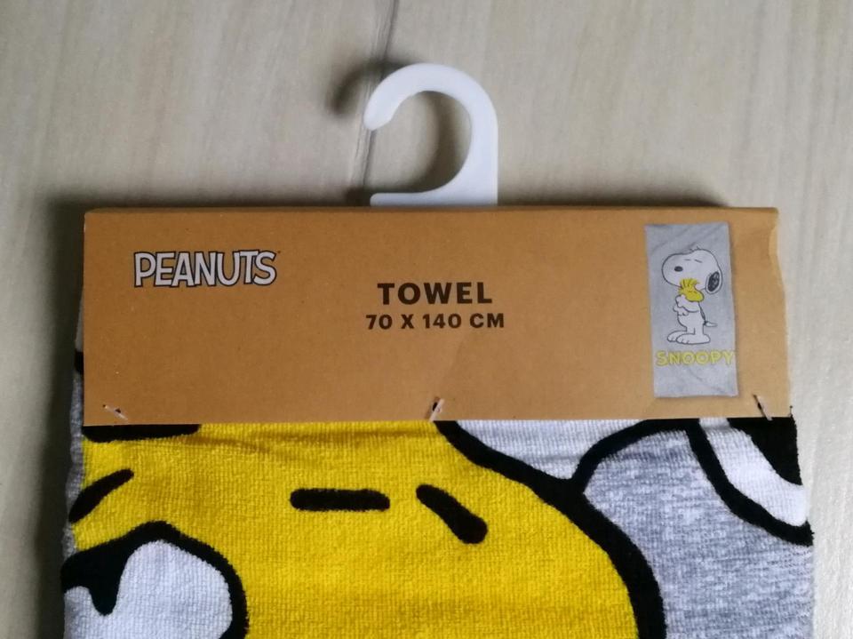 Snoopy Peanuts Duschtuch Handtuch Badetuch Towel Strandtuch in Coburg