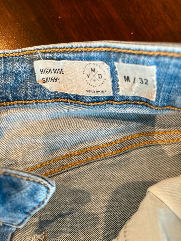 Vero Moda Jeans High Rise Skinny M / 32 in München