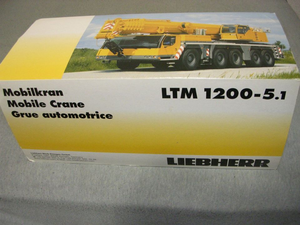 Liebherr LTM 1200-5.1 Kranwagen Modell Sammler NEU in Tübingen