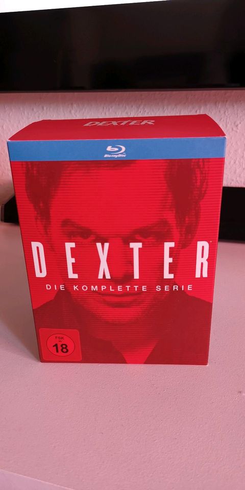 DVDs, Staffel 1 bis 8 in Leipzig