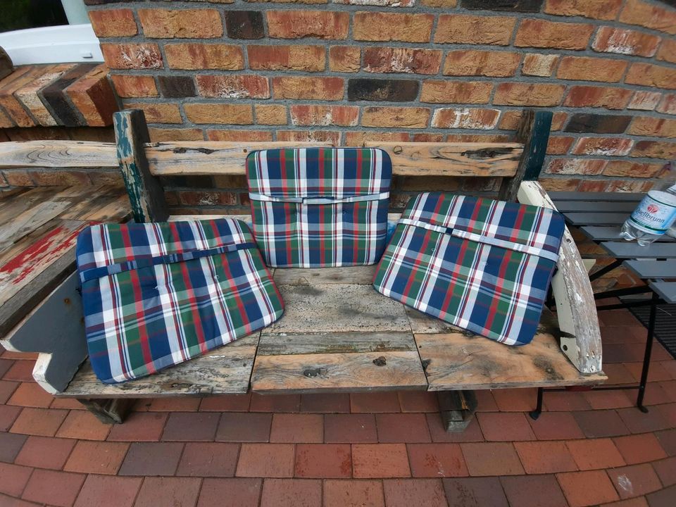 Gartenbankauflage + 3 Sitzkissen  von Mesch/Tischdecke und 3 Sets in Westerrönfeld