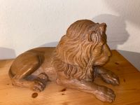 Holzfigur,Löwe liegend, hand geschnitzt aus Lindenholz Rheinland-Pfalz - Kruft Vorschau