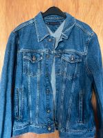 Tommy Hilfiger Truckerjeansjacke Niedersachsen - Emden Vorschau