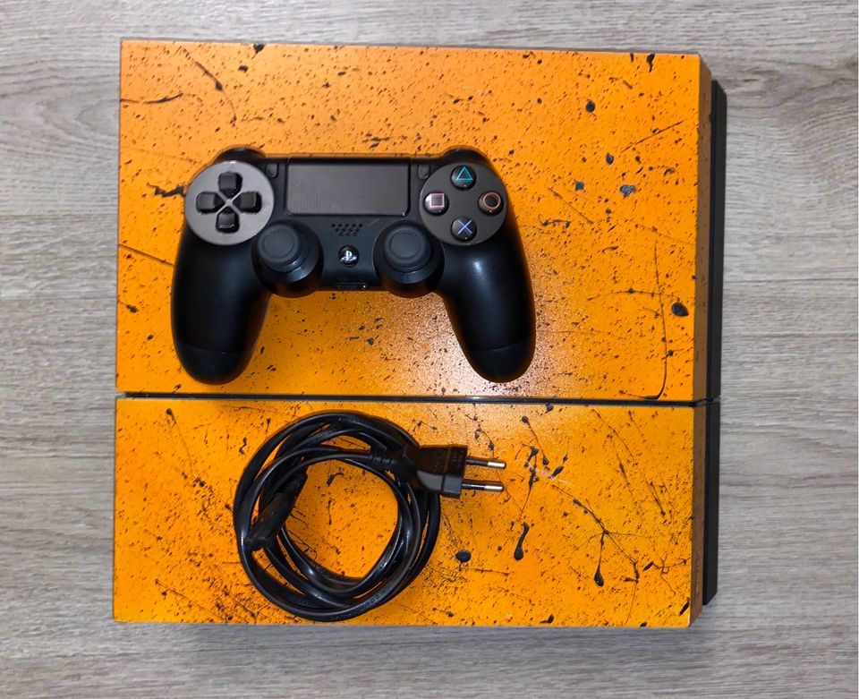 Playstation 4 [1TB] mit 1 Controller in Dormagen